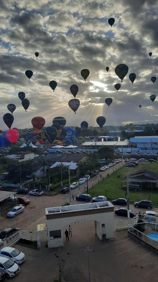 Apartamento Em Otima Localizacao Torres Buitenkant foto